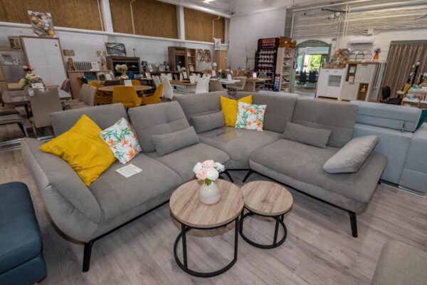 Diana design sarokgarnitúra - állítható háttámlákkal, magas lábakkal